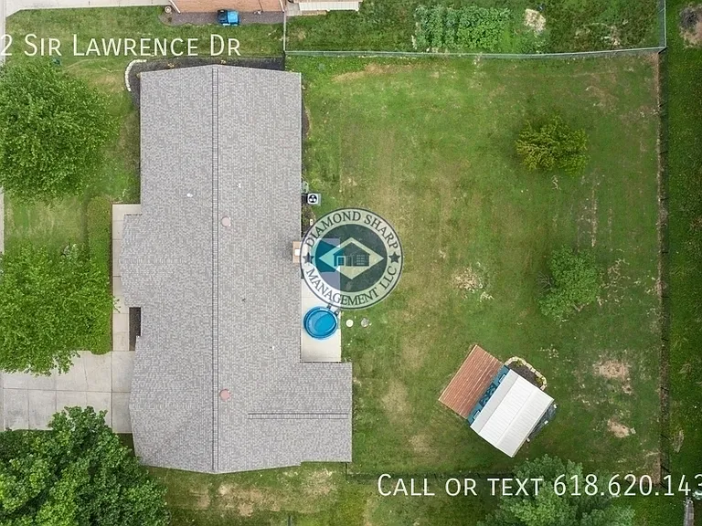 22 Sir Lawrence Dr — Photo 19