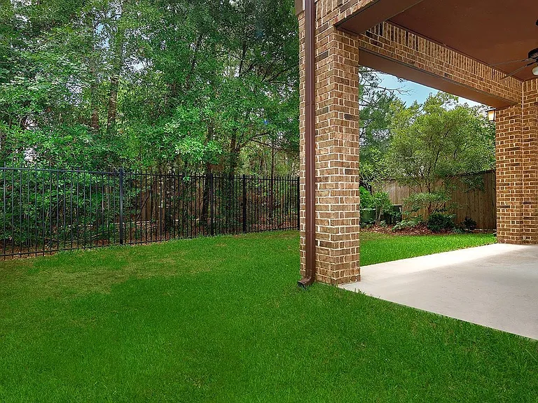 34 Daffodil Meadow Pl — Photo 24