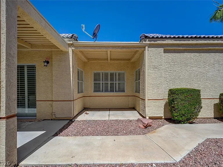 332 Wild Plum Ln — Photo 50