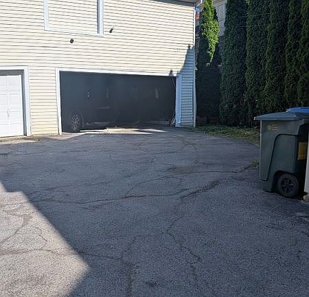 2nd image of 28 Vick Park #B-apt 3