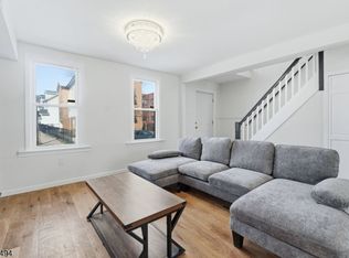 64 Willoughby St, Newark, NJ
