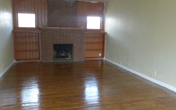 3rd image of 307 N Carolina St