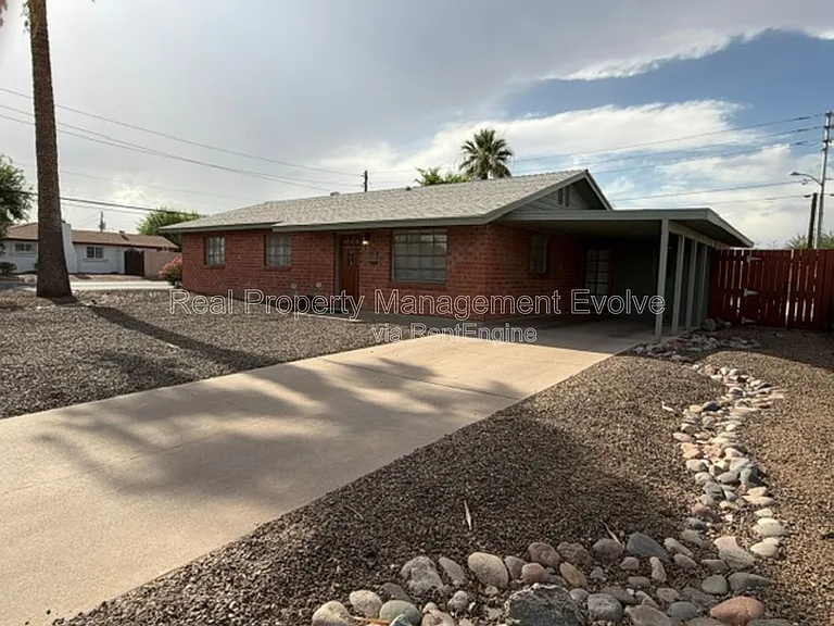 2246 W Mulberry Dr — Photo 3
