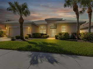 585 Pond Willow Ln, Venice, FL 34292