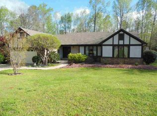 115 Pinewood Dr, Woodruff, SC 29388