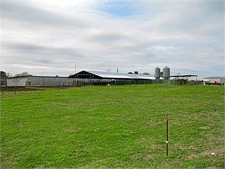 4th image of 1684 County Road 3203