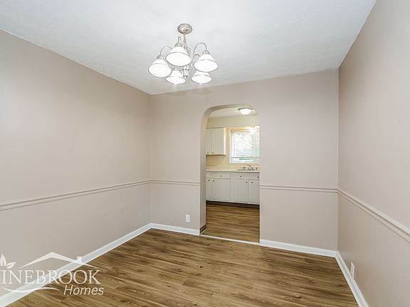 4th image of 3337 McGrew St