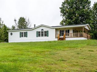 722 Pickens Dr, Pendleton, SC 29670