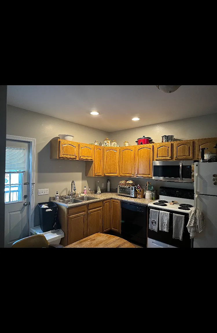 1 bed, 1.5 bath, 1000 sqft, $2,000 — Photo 4