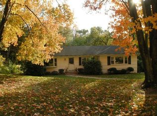 26 Longview Dr, Whippany, NJ 07981