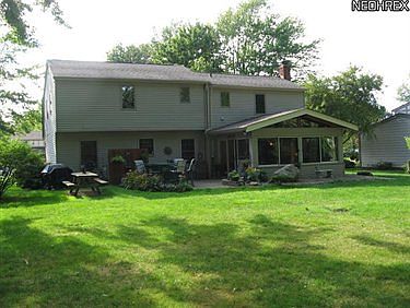 3rd image of 4053 Harding Dr