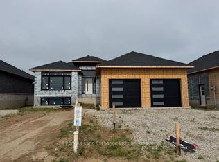296 Ridge St, Saugeen Shores, ON N0H 2C3