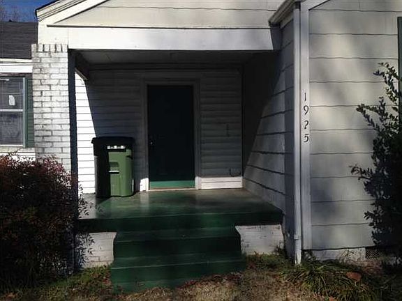 2nd image of 1925 Yancey Ave