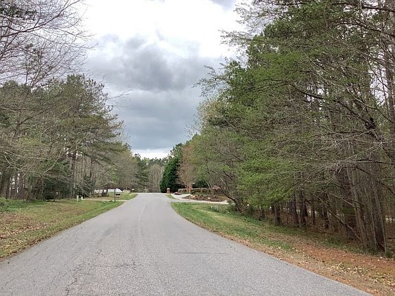 5th image of 1432 Pine Creek Bluff Dr