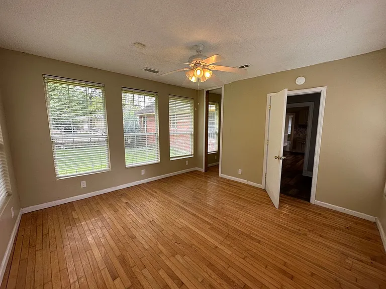 3339 S Perry St — Photo 13