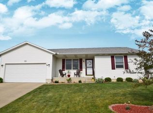 524 Fescue Ct, Goshen, IN 46528