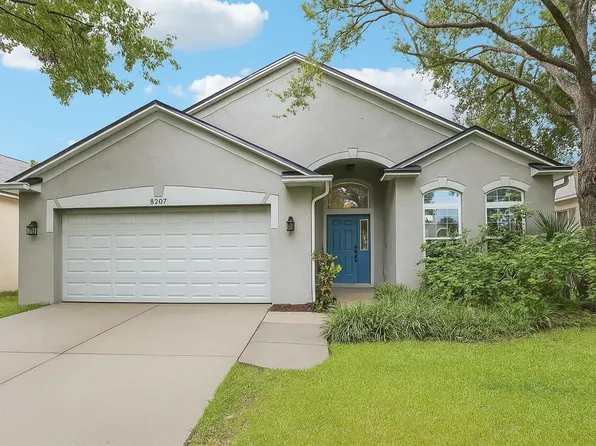8207 Moccasin Trail Dr, Riverview, FL 33578