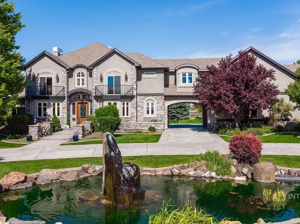 7982 S Old Farm Ln, Meridian, ID 83642
