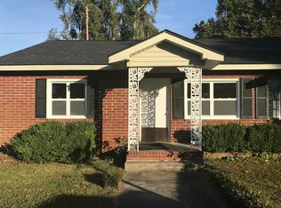 702 Covington Ave, Garden City, GA 31408