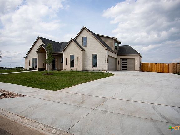 2nd image of 1707 Kellan Dr