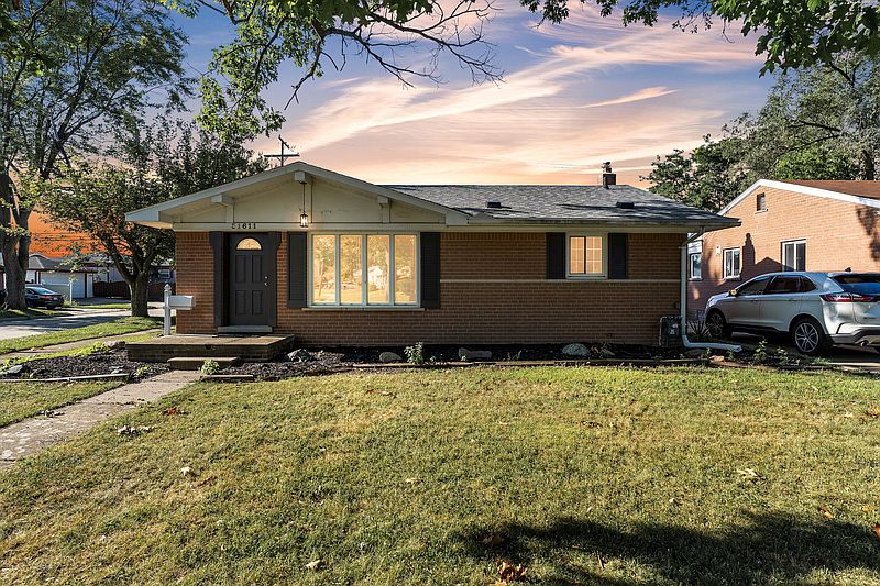 1st image of 31611 Lonnie Blvd