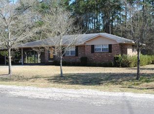 215 W Gray Ave, Lenox, GA 31637