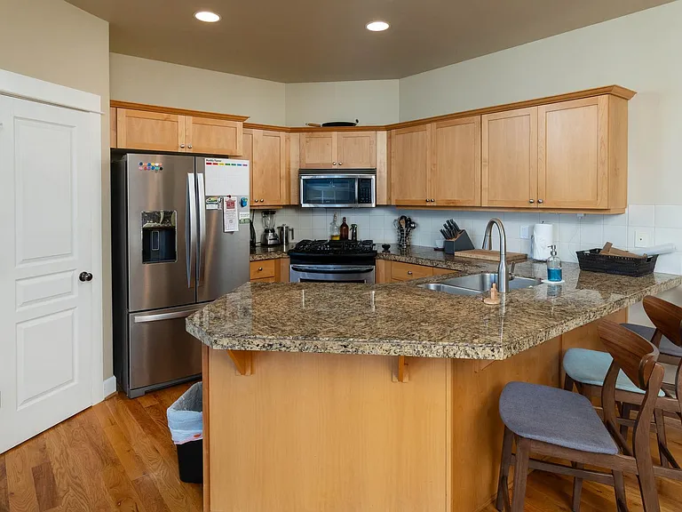 2158 SW 36th Ct — Photo 21