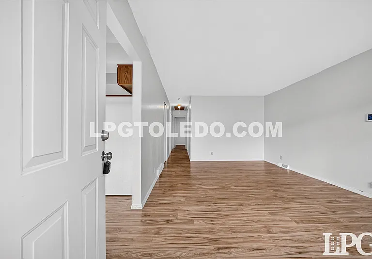 1818 Christian Ave — Photo 4