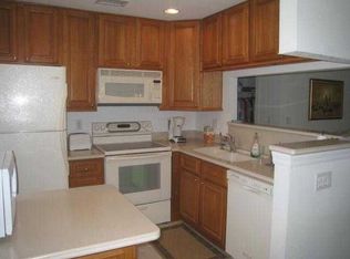 61 Woodland Dr APT 202, Vero Beach, FL 32962