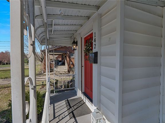 2nd image of 142 Wildwood Dr