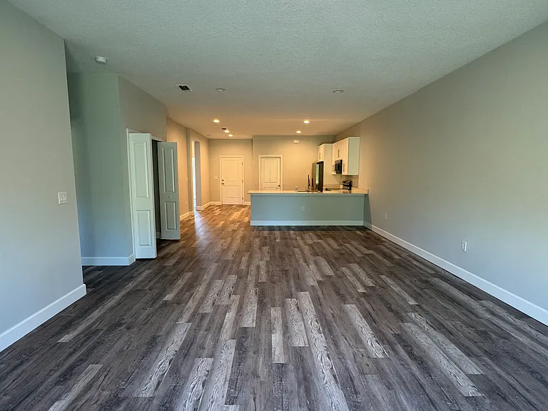 10085 Amicola St #10085 — Photo 18