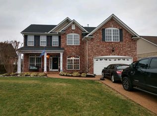 2003 Cairns Dr E, Mount Juliet, TN 37122