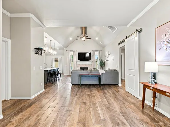 805 Patrick Way, Yukon, OK 73099