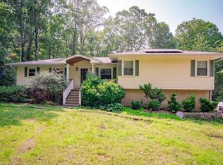 1212 James Blvd, Signal Mountain, TN 37377