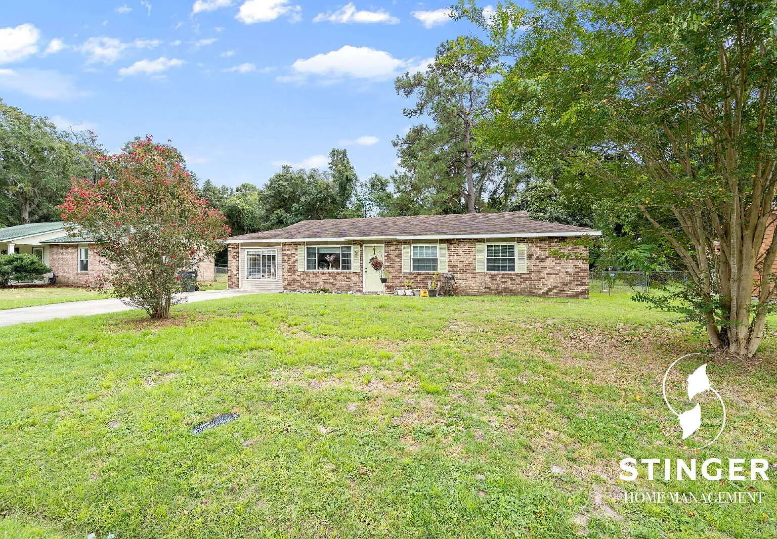 3 Bed / 2 Bath Home For Rent in Beaufort — Photo 3