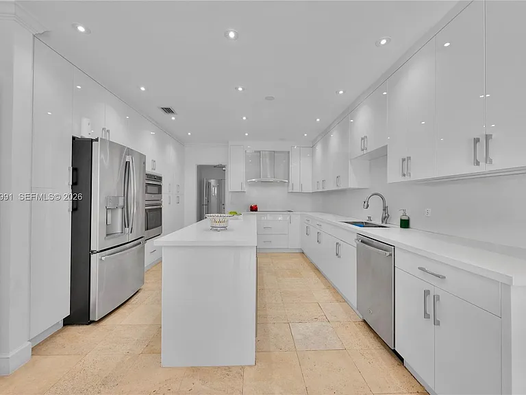 6200 Granada Blvd — Photo 12