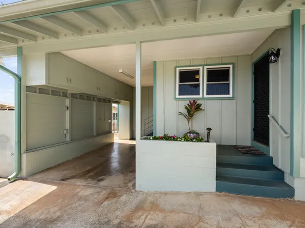 1812 Makuakane St #A, Honolulu, HI 96817
