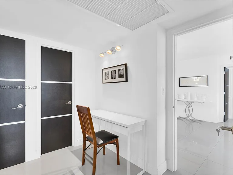 3140 S Ocean Dr #1211 — Photo 17