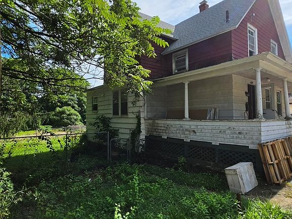 2nd image of 17 Daniel Street