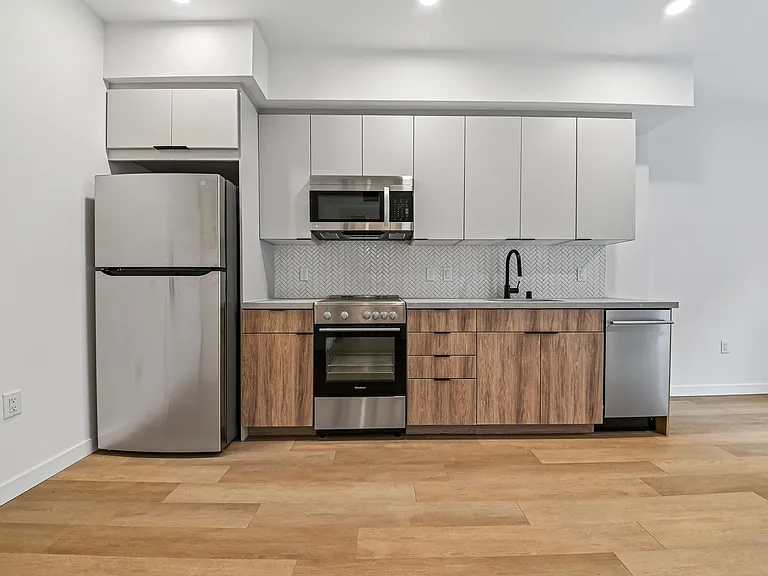 738 Normandie — Photo 22