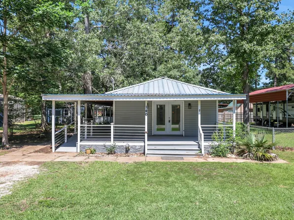 140 Tobago Ln, Pointblank, TX 77364