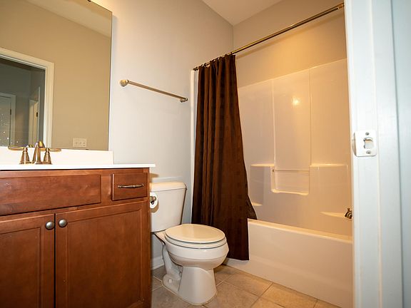 5th image of 1035 Diamond Dove Ln