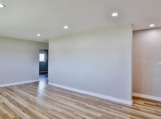 1451 W 95th St, Los Angeles, CA 90047