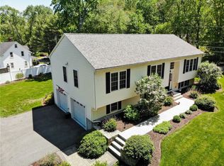 156 Mendon Rd, North Smithfield, RI 02896