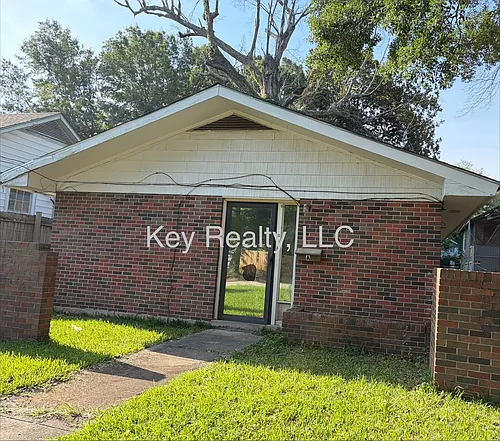 2517A Webster St Photo 1