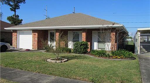 1st image of 364 Firethorn Dr