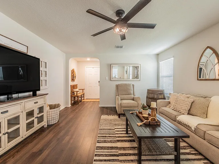 3541 Copper Riv — Photo 3