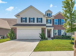 5347 Maywood Dr, Whitestown, IN 46075