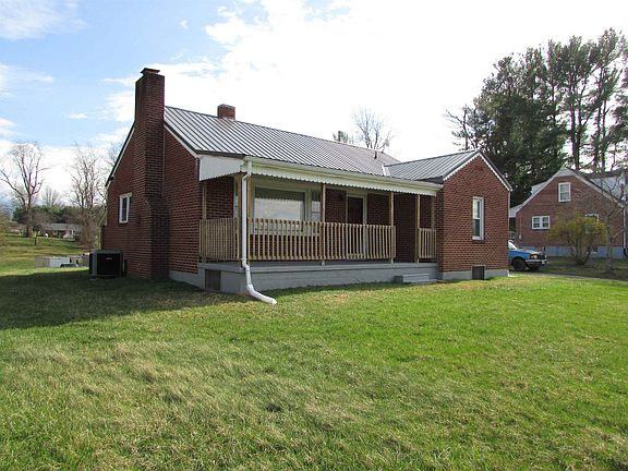 2nd image of 4834 Newbern Rd