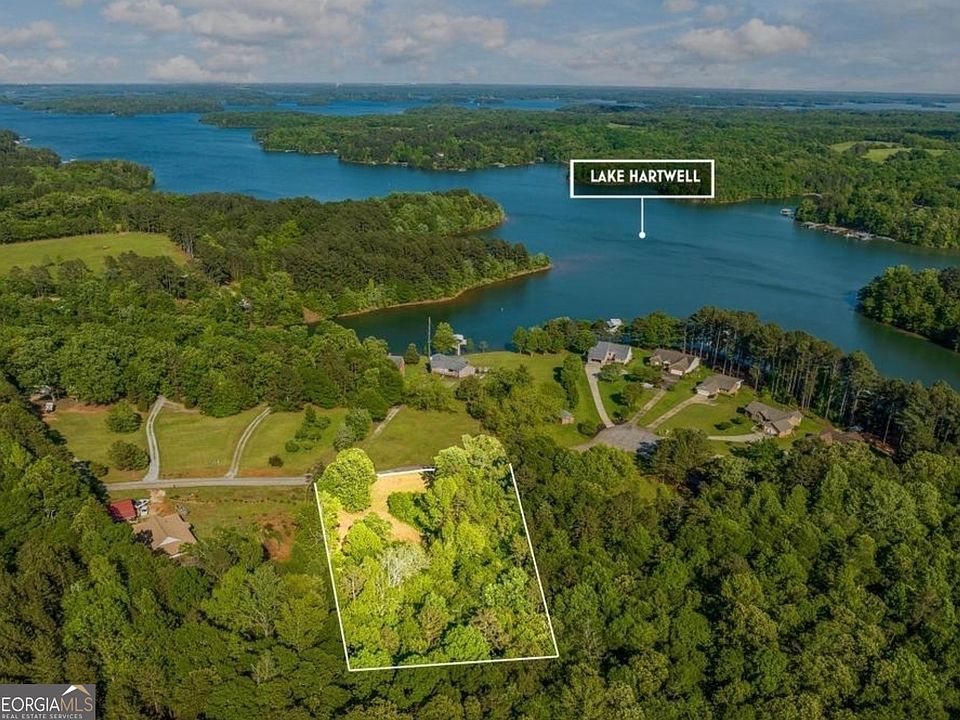 1st image of 424 N Point Cir Lot 8